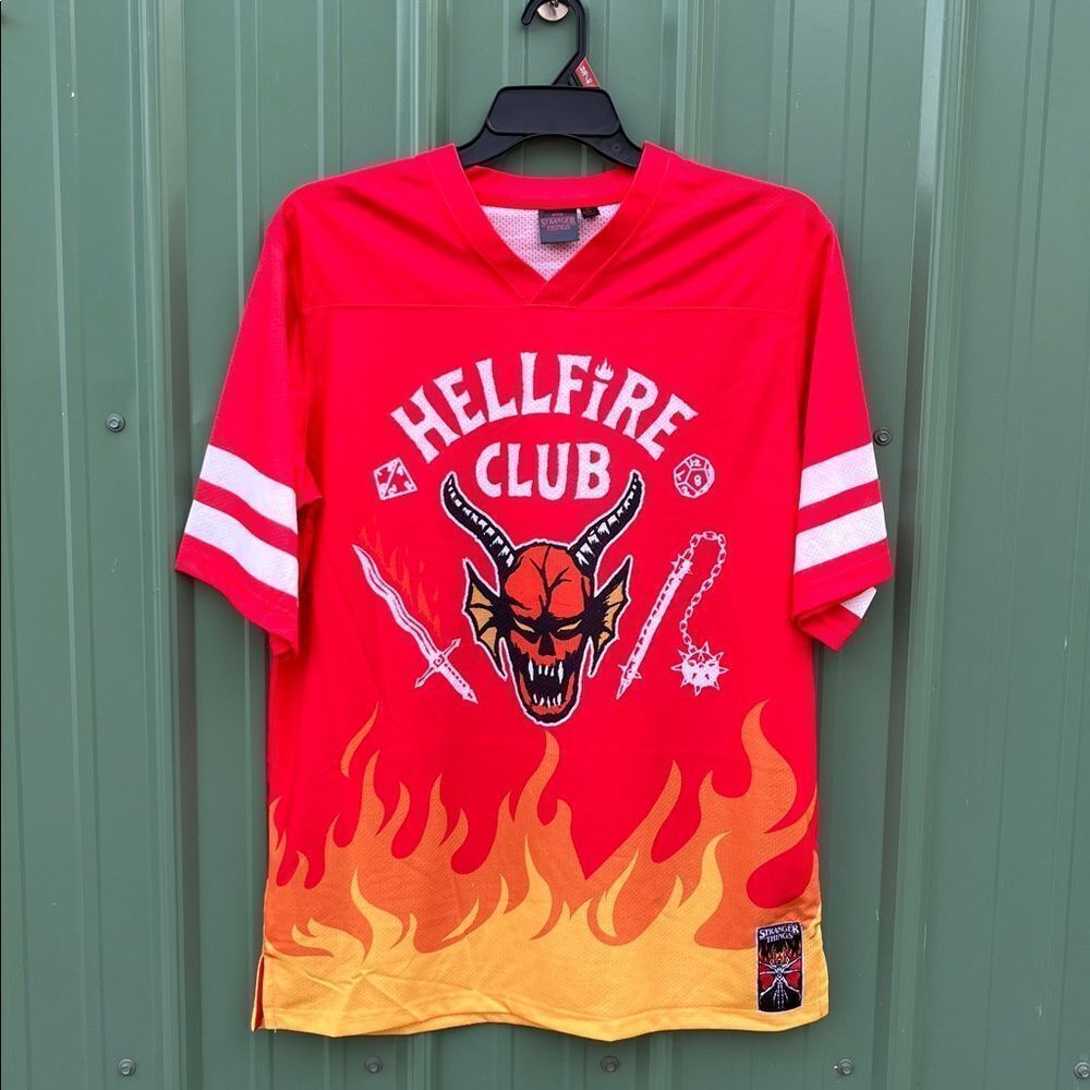 Stranger Things Hellfire Club Graphic Football Shirt Sleeve Jersey Size M